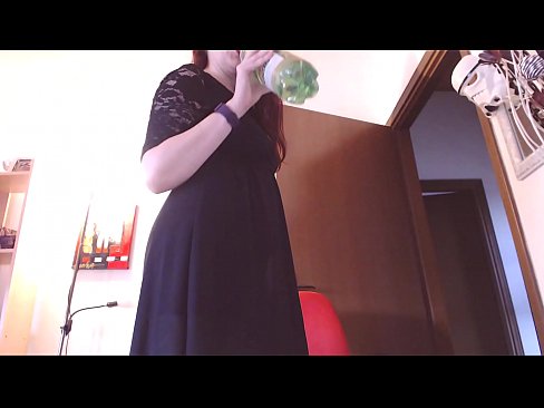 ❤️ スケベで甘美なパンティが大好きな従順な奴隷が、この動画を見てオナニーを強要される! ️ ポルノ ❌️❤